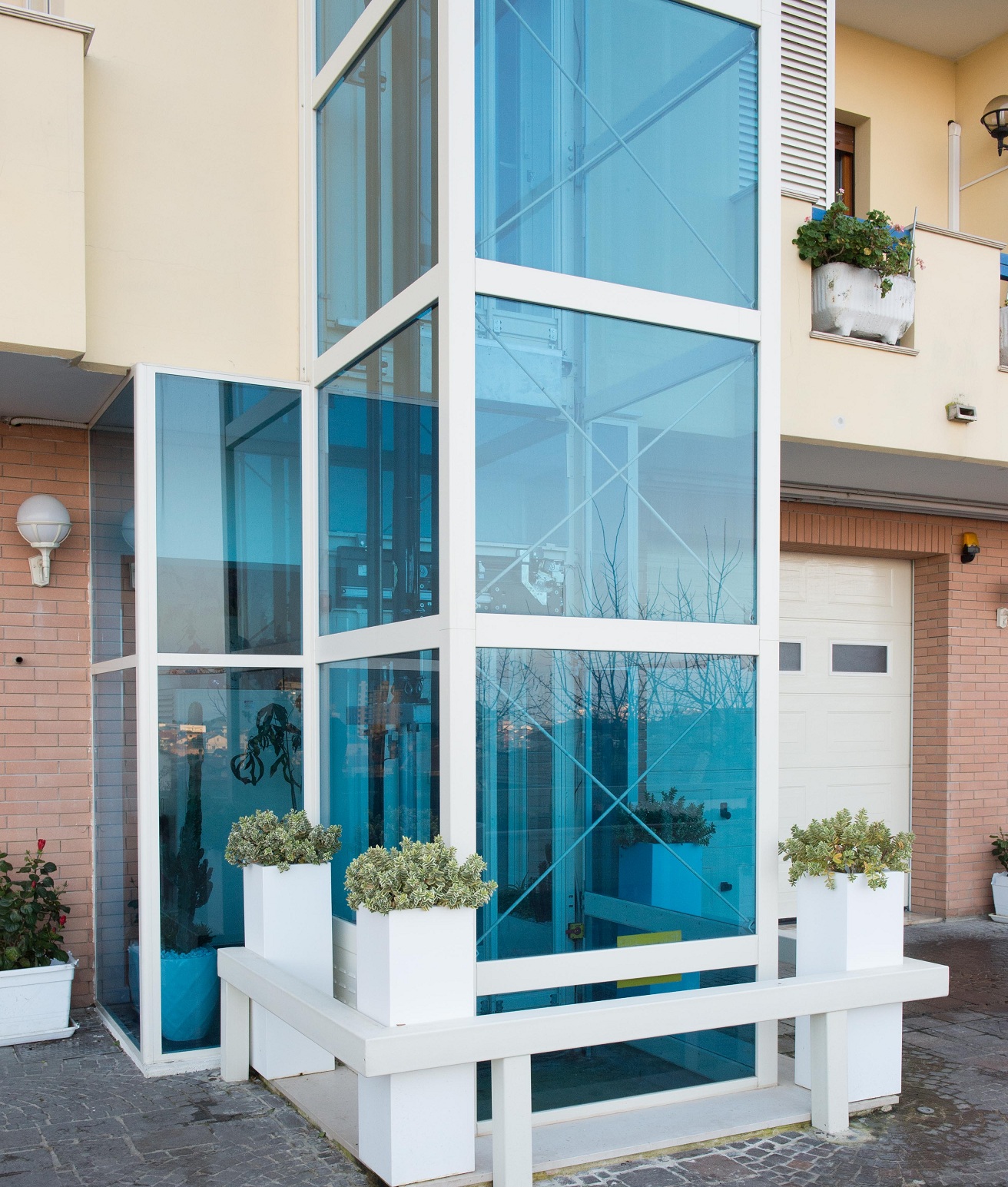 Alla vostra altezza sempre Lifted Ascensori Chieti Pescara